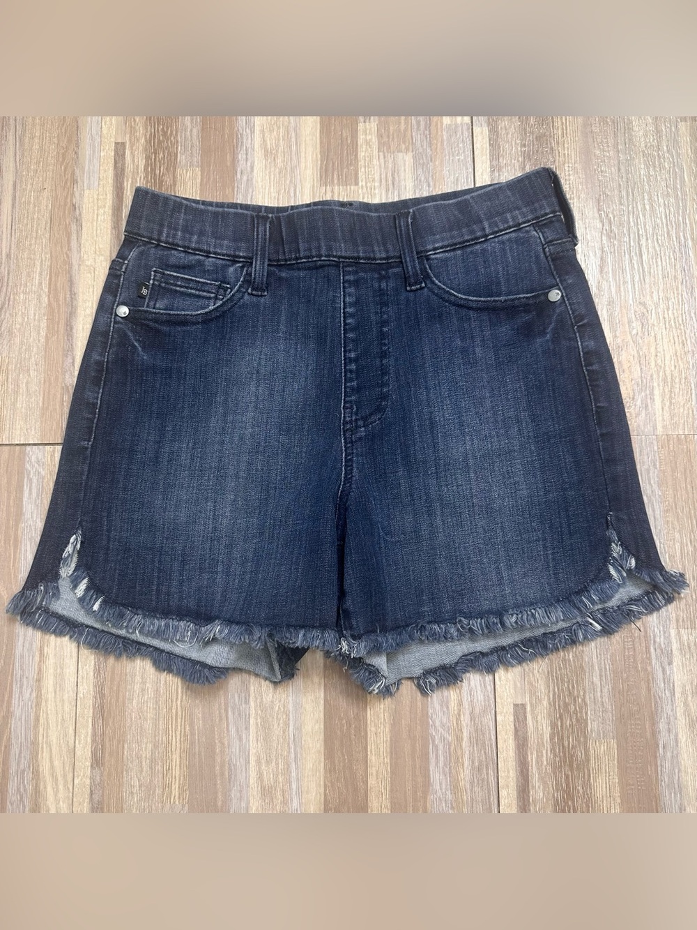 Judy Blue Dark Indigo Frayed Hem Denim Shorts Women’s Size Small